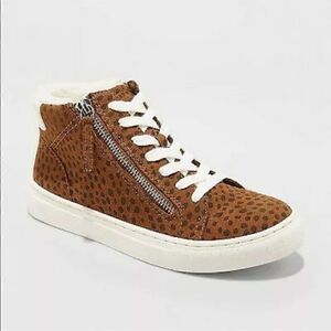 Tilly Leopard Print Sherpa Lined High Top Sneakers
